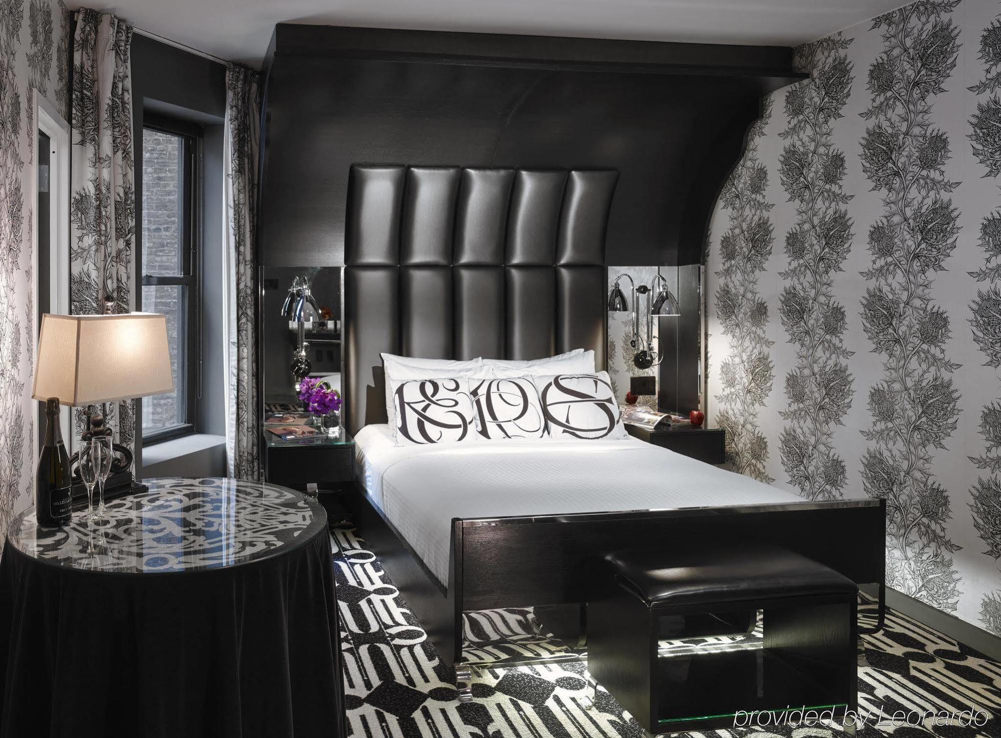 Night By Sb At Times Square Hotel Nova York