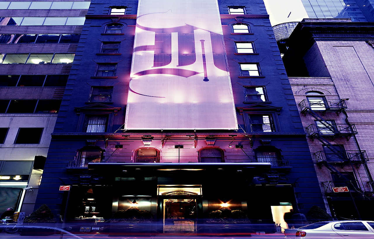 Night By Sb At Times Square Hotel Nova York