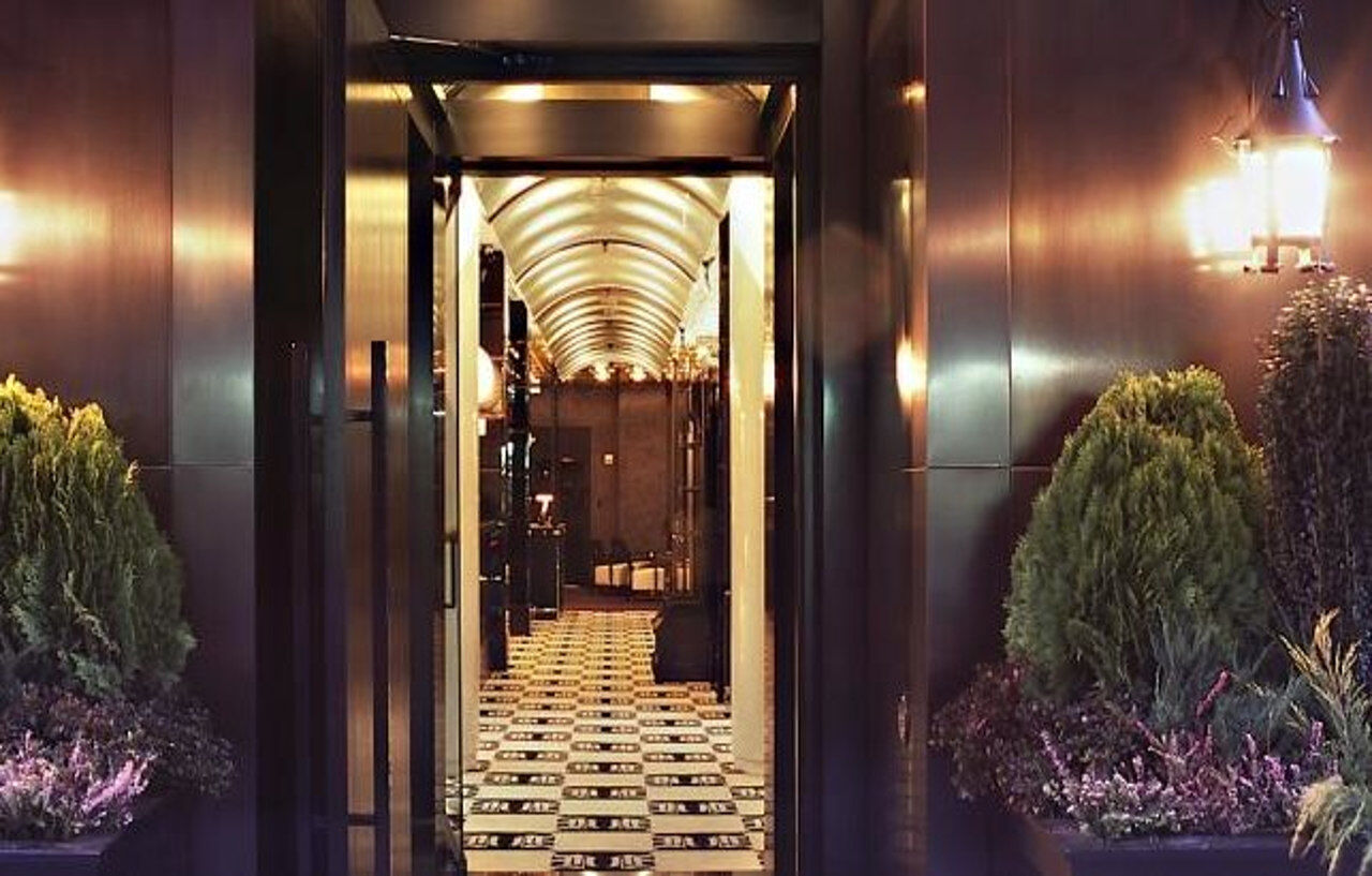 Night By Sb At Times Square Hotel Nova York